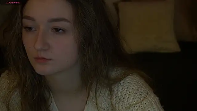 CyrenaLuxe online show from 02.09.26