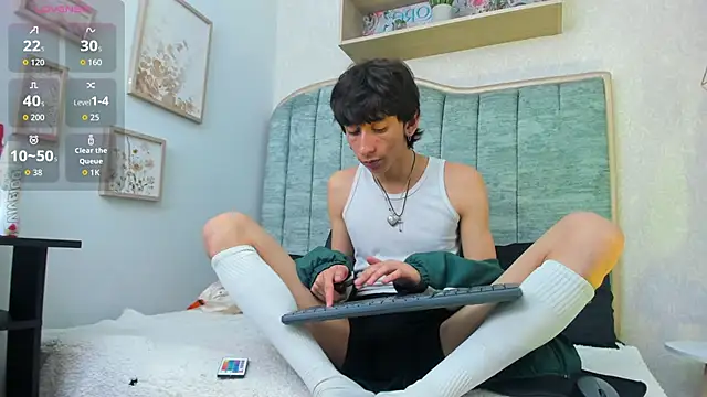 Cody Bloom online show from 04.19.26