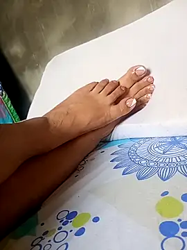 Aleinad16 online show from 12.18.25