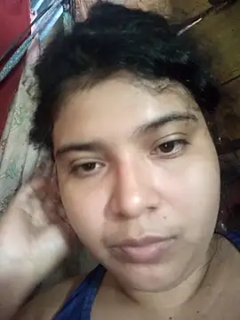 Snapshot of Rousse_uwu chatting on 02.18.26 Rousse uwu online show from 02.18.26