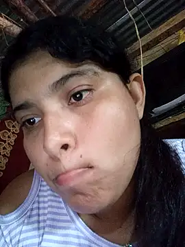 Snapshot of Rousse_uwu chatting on 02.19.26 Rousse uwu online show from 02.19.26