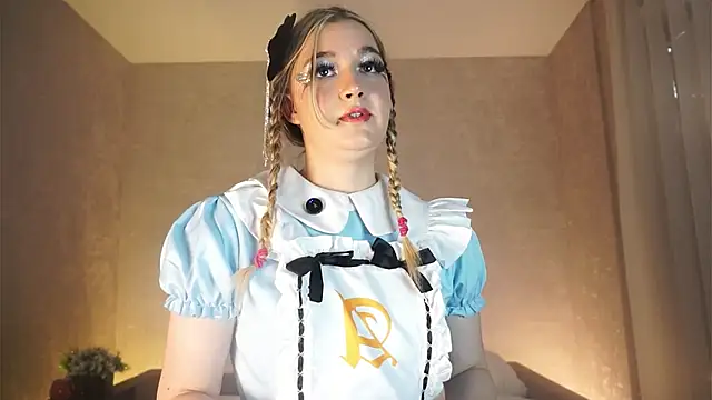 Snapshot of AlessandraPatel chatting on 12.16.25 AlessandraPatel online show from 12.16.25