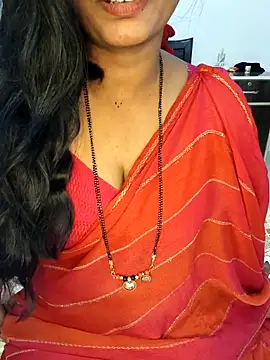 Snapshot of Rachu_love chatting on 12.16.25 Rachu love online show from 12.16.25