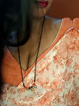 Snapshot of Rachu_love chatting on 04.29.26 Rachu love online show from 04.29.26