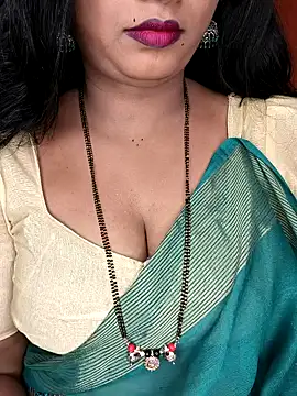 Snapshot of Rachu_love chatting on 05.14.26 Rachu love online show from 05.14.26