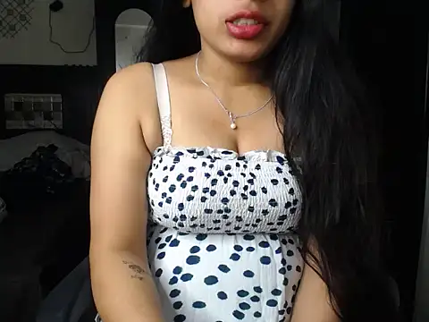 Slay ishika online show from 12.19.25