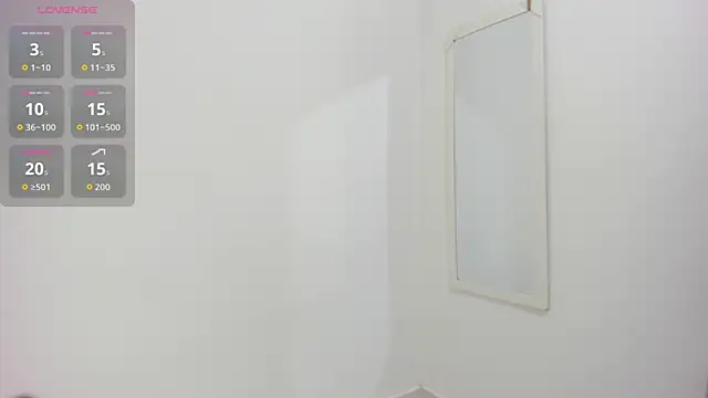 Sophia Moons  online show from 06.03.26