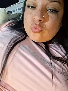 Snapshot of Trinity_033 chatting on 12.21.25 Trinity 033 online show from 12.21.25