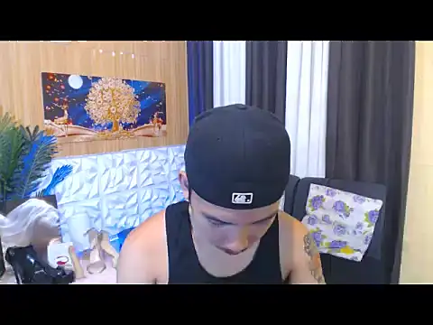 Snapshot of dylan_hardfucker chatting on 12.17.25 dylan hardfucker online show from 12.17.25