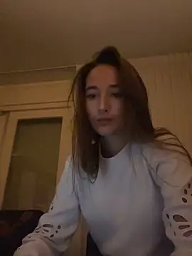 Snapshot of SweetNovaa chatting on 12.16.25 SweetNovaa online show from 12.16.25