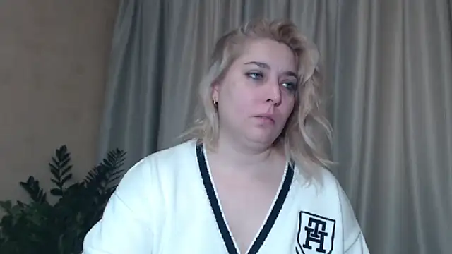 sweetpussy13 online show from 01.10.25