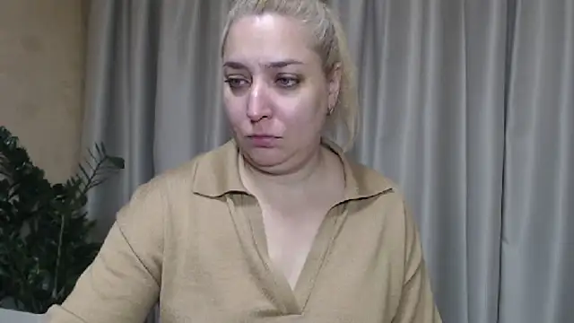 sweetpussy13 online show from 10.11.25