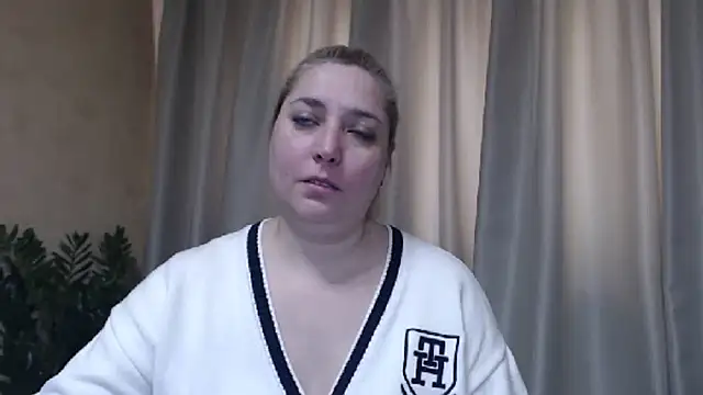 sweetpussy13 online show from 03.11.26