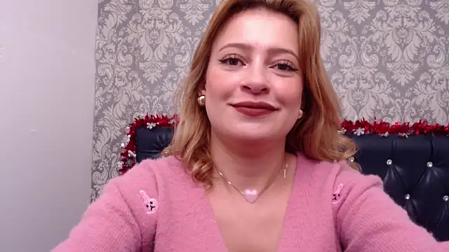 Snapshot of _naughty_angel_ chatting on 12.19.25 naughty angel online show from 12.19.25