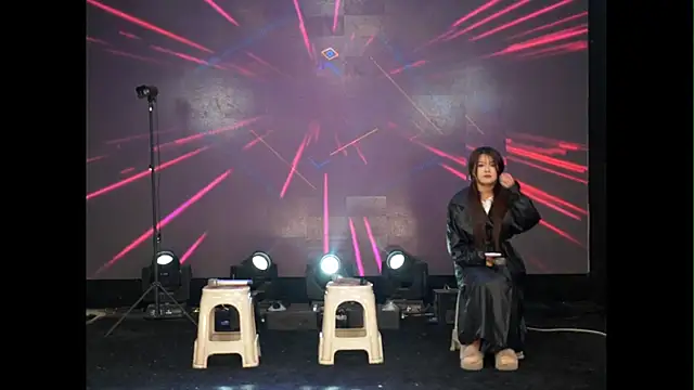 Xiaomei668 online show from 12.15.25