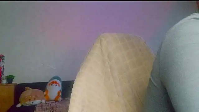 Snapshot of SonyaDew chatting on 12.16.25 SonyaDew online show from 12.16.25