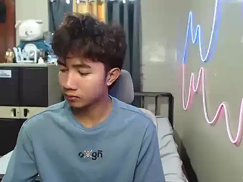 Snapshot of Ur_hottestjonny chatting on 06.24.26 Ur hottestjonny online show from 06.24.26