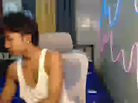 Snapshot of Ur_hottestjonny chatting on 06.25.26 Ur hottestjonny online show from 06.25.26