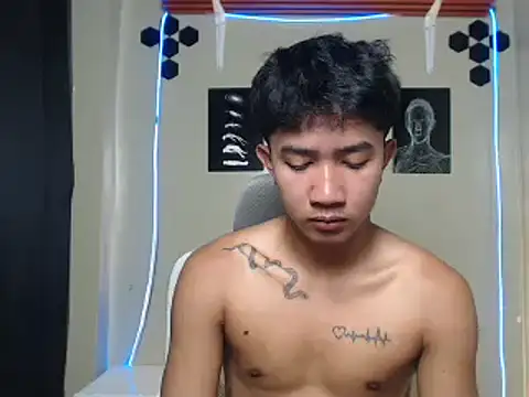 Snapshot of Ur_hottestjonny chatting on 07.29.26 Ur hottestjonny online show from 07.29.26
