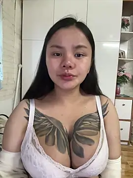 leo-kitty online show from 04.22.26