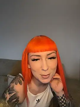 Snapshot of ScarletVixenLive chatting on 02.14.26 ScarletVixenLive online show from 02.14.26