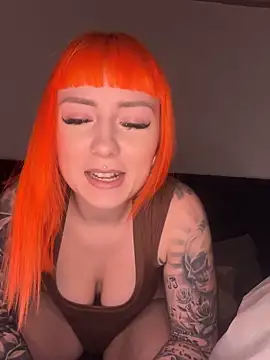 Snapshot of ScarletVixenLive chatting on 02.24.26 ScarletVixenLive online show from 02.24.26