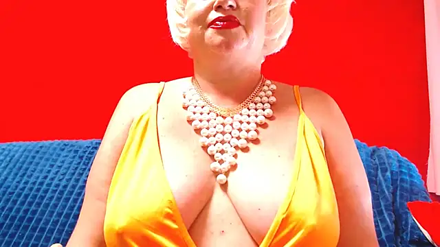 NaughtyMILF4UX online show from 07.11.26