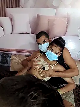 realcouple71 online show from 06.20.26