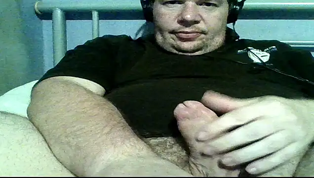 Snapshot of mrhardcock12 chatting on 02.09.26 mrhardcock12 online show from 02.09.26