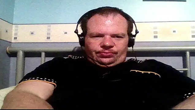 Snapshot of mrhardcock12 chatting on 02.22.26 mrhardcock12 online show from 02.22.26