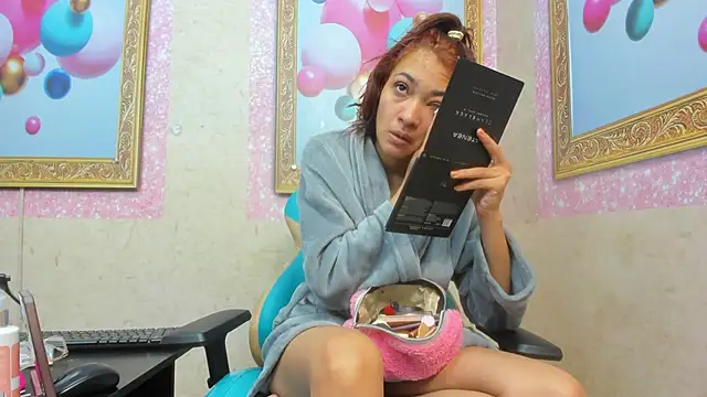 Jadde Greyy  online show from 02.04.26