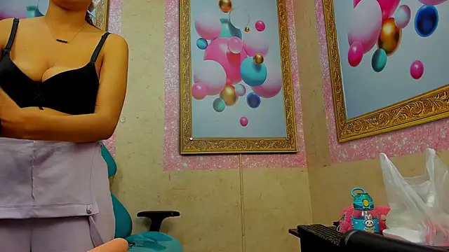 Jadde Greyy  online show from 02.26.26