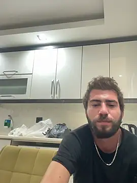 Snapshot of Atwsliiikizilll chatting on 07.17.26 Atwsliiikizilll online show from 07.17.26