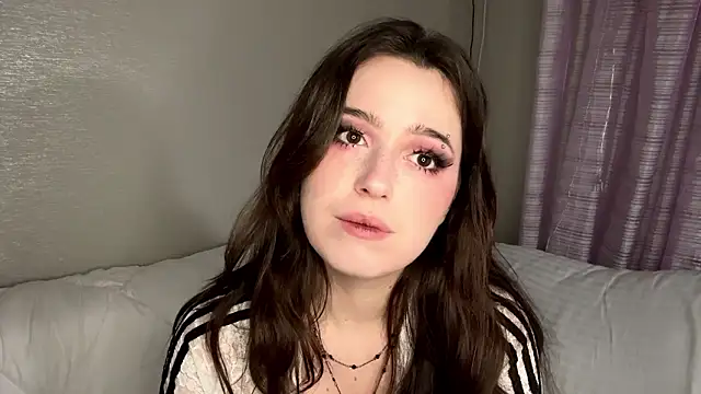 Freya land online show from 02.04.26