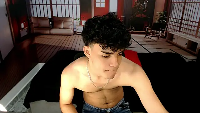 Snapshot of RyanConnerr chatting on 12.18.25 RyanConnerr online show from 12.18.25