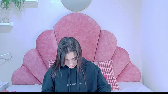 Miia Anderson online show from 02.26.26