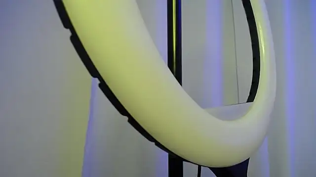 aylin ross  online show from 03.19.26