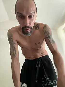 faces818 online show from 04.26.26