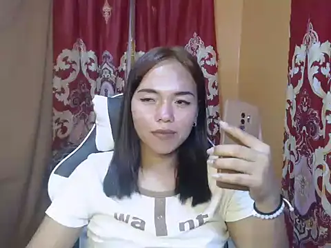 ur lovelyjessy online show from 12.20.25