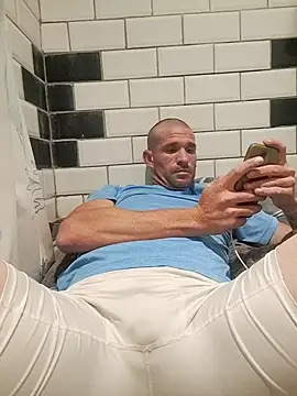 Snapshot of Good1Good4 chatting on 03.17.26 Good1Good4 online show from 03.17.26