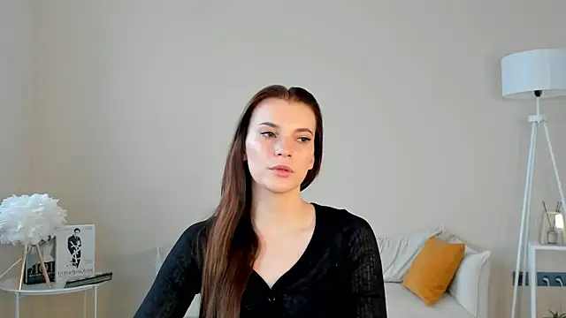 VivienReza online show from 12.19.25