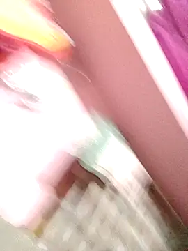 Snapshot of riyankabiswas201 chatting on 12.15.25 riyankabiswas201 online show from 12.15.25