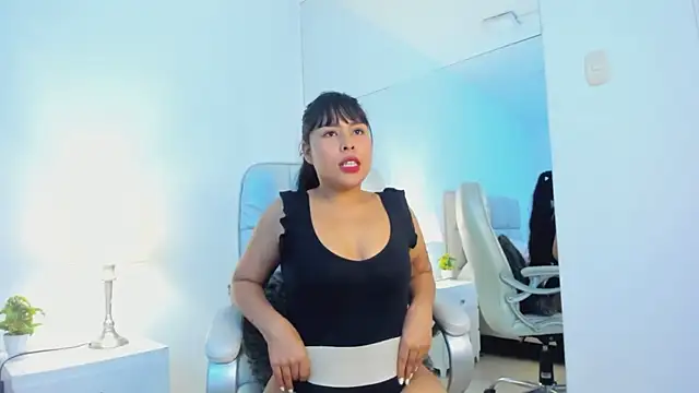 JulietaFerrer  online show from 04.11.26