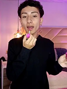 Snapshot of JiangShy666 chatting on 12.15.25 JiangShy666 online show from 12.15.25