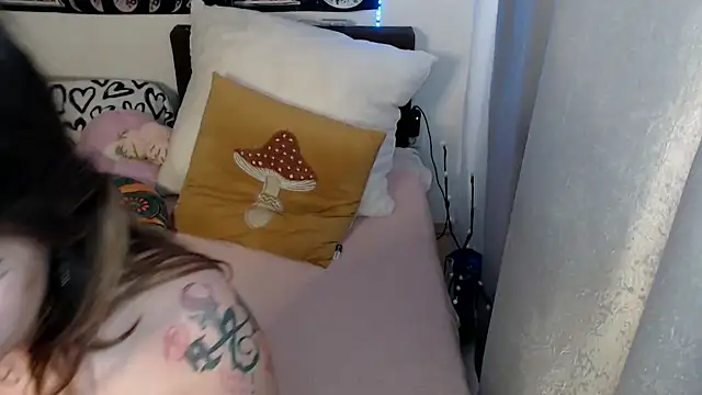 AlienforTwenty online show from 04.16.26