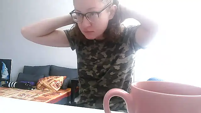 Snapshot of Alice_newhome chatting on 07.11.26 Alice newhome online show from 07.11.26