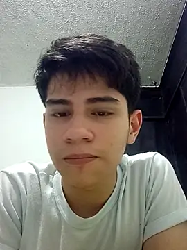 Snapshot of Sink198 chatting on 12.16.25 Sink198 online show from 12.16.25