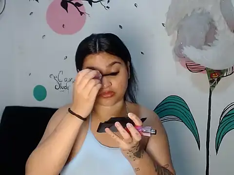 loveShae   online show from 12.14.25