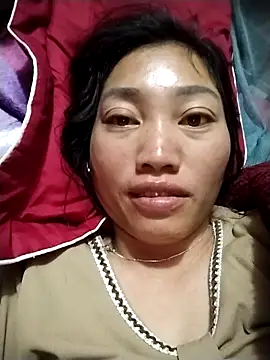 Snapshot of PhayPhayk2 chatting on 12.15.25 PhayPhayk2 online show from 12.15.25