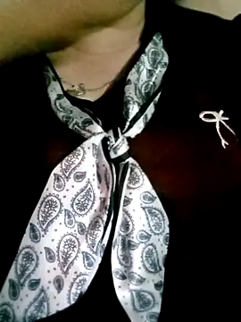 Snapshot of Dianna68 chatting on 12.22.25 Dianna68 online show from 12.22.25